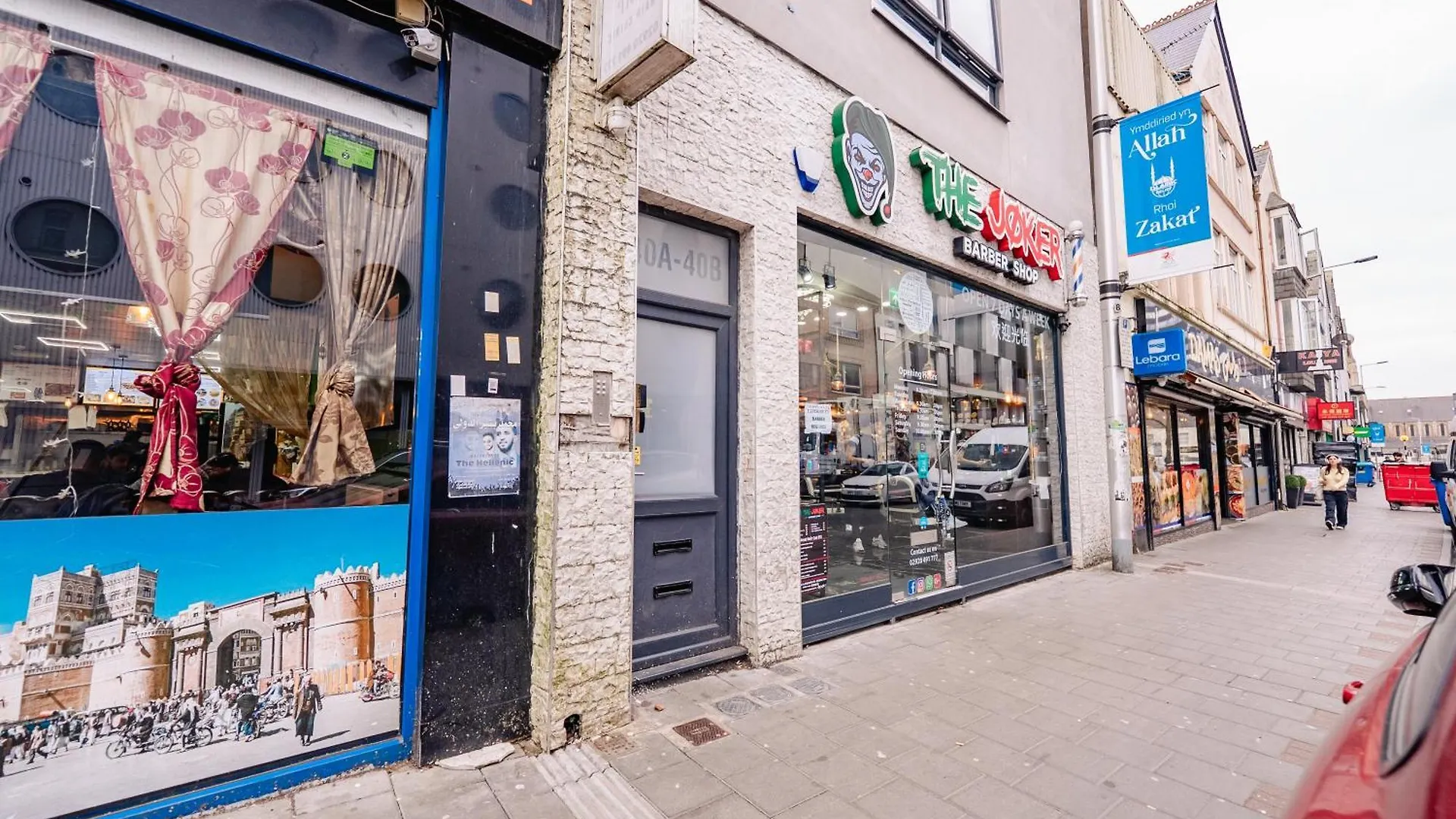 Spacious Stylish City Studio With Street View Cardiff Apartment